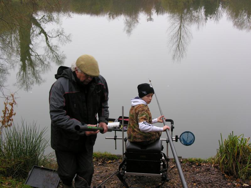 Pole Fishing at Manor Farm (7).jpg